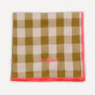 Serviettes de table à carreaux vichy et broderies