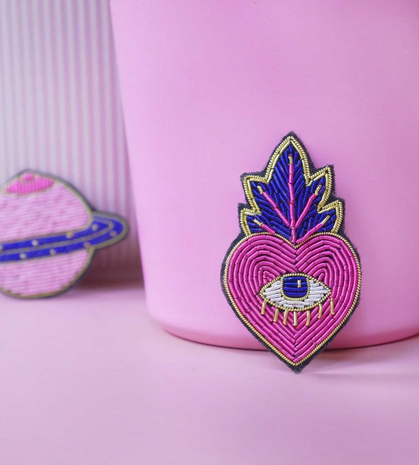 Broche Ex Voto Pink - Broderie Fait Main Cannetille