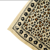 Foulard léopard mon petit indispensable léo beige