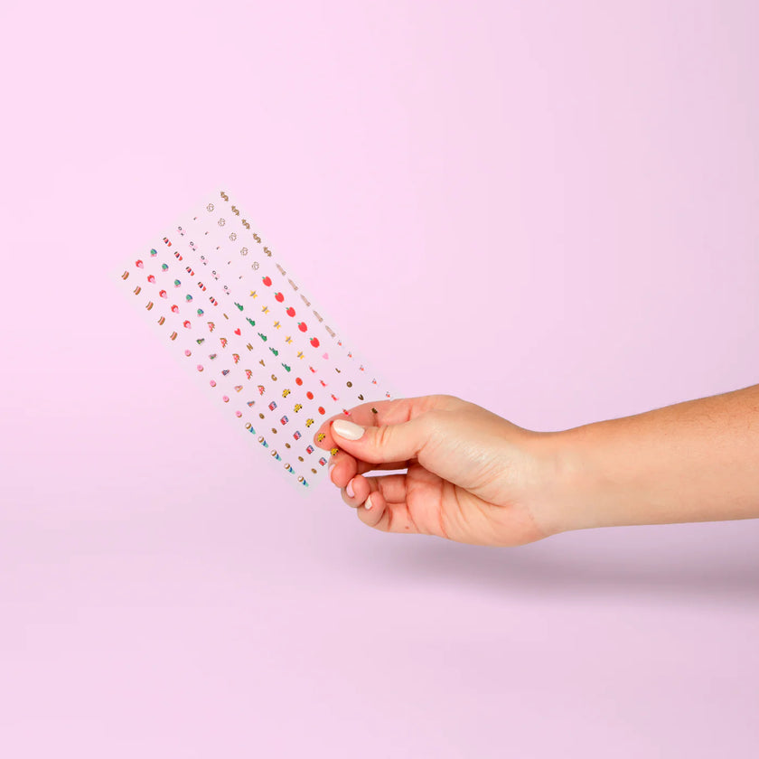 Sticker nail art NYC