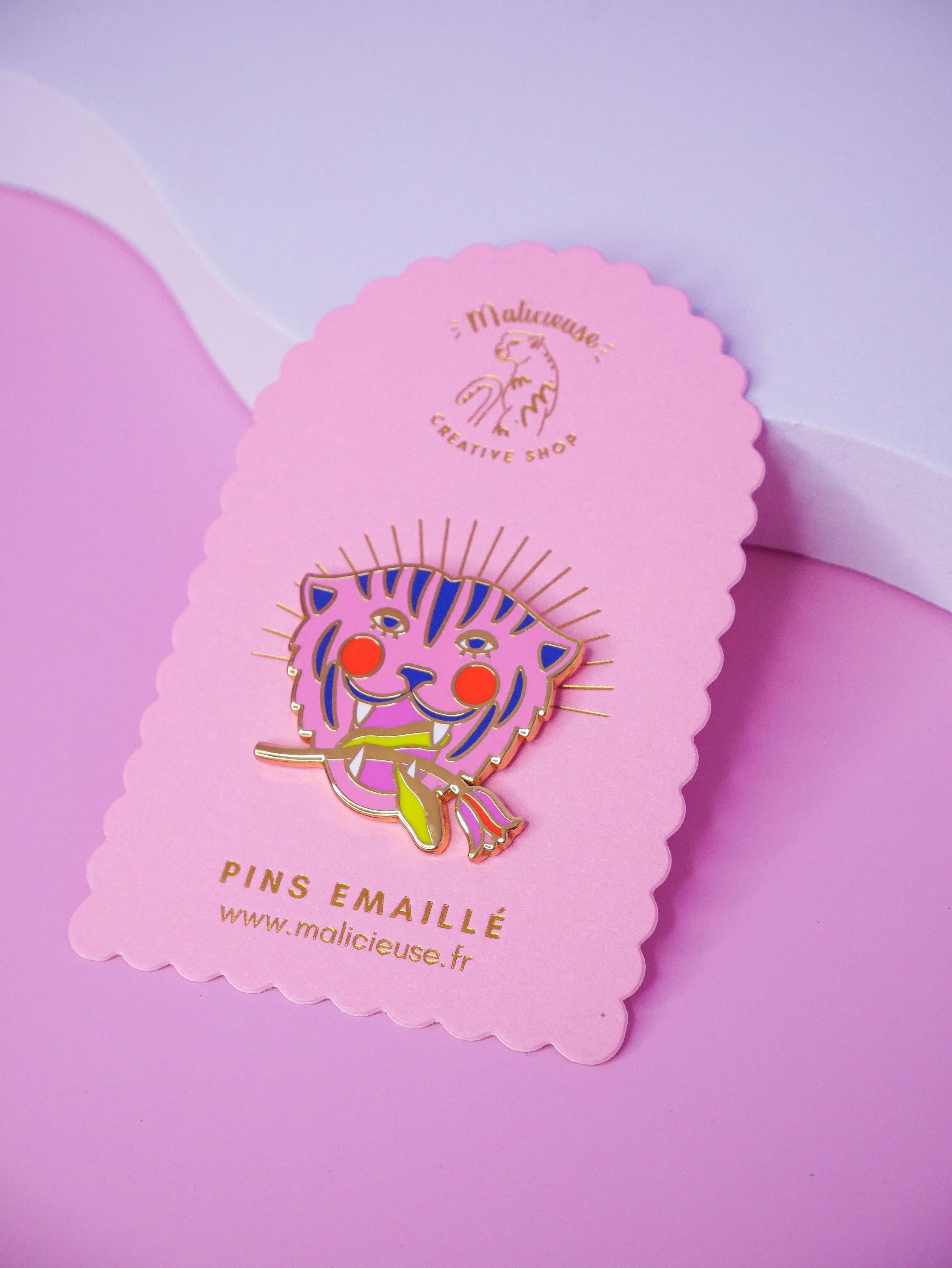 Pin'S Tiger Limistic