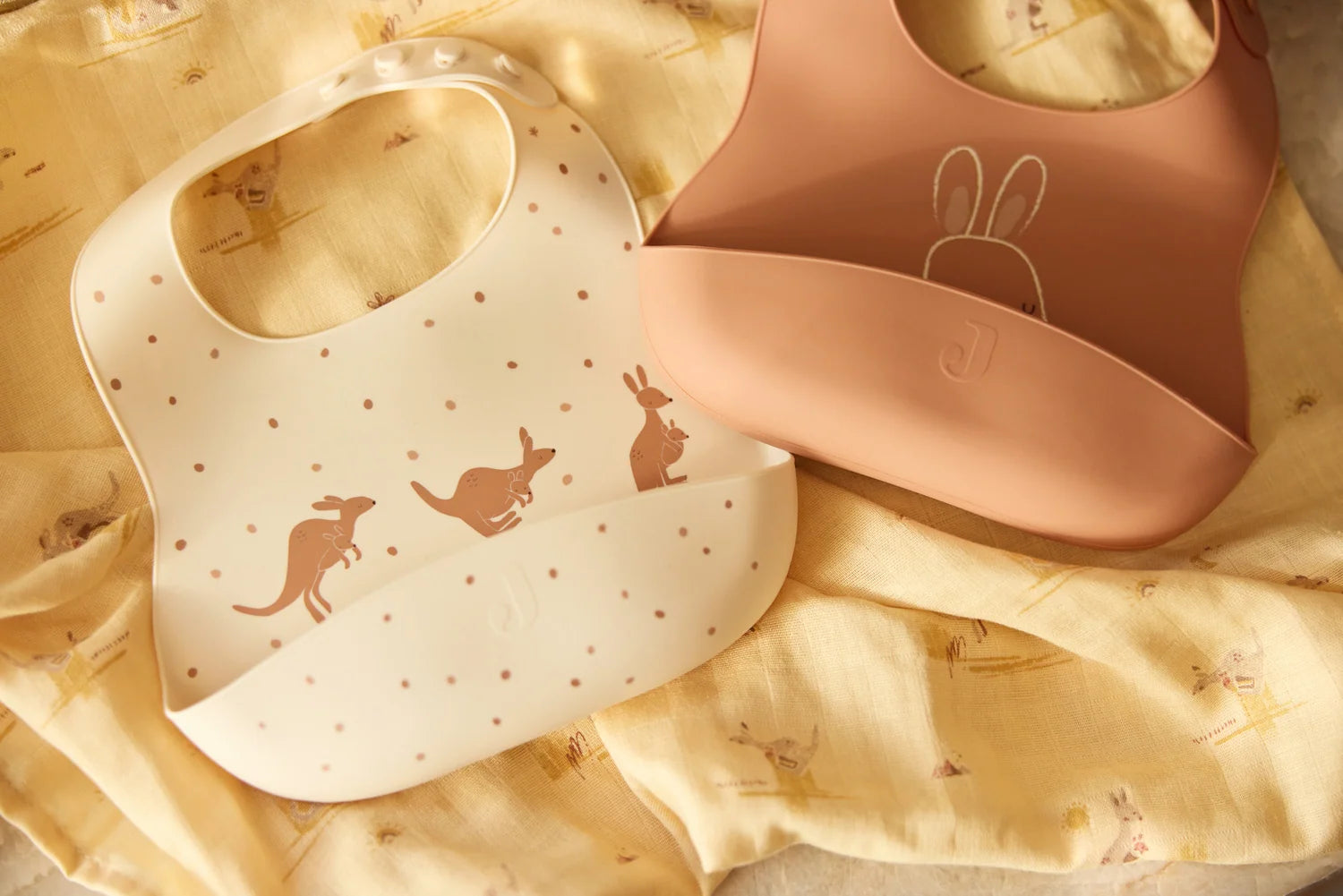 Bavoir silicone kangaroots Jollein