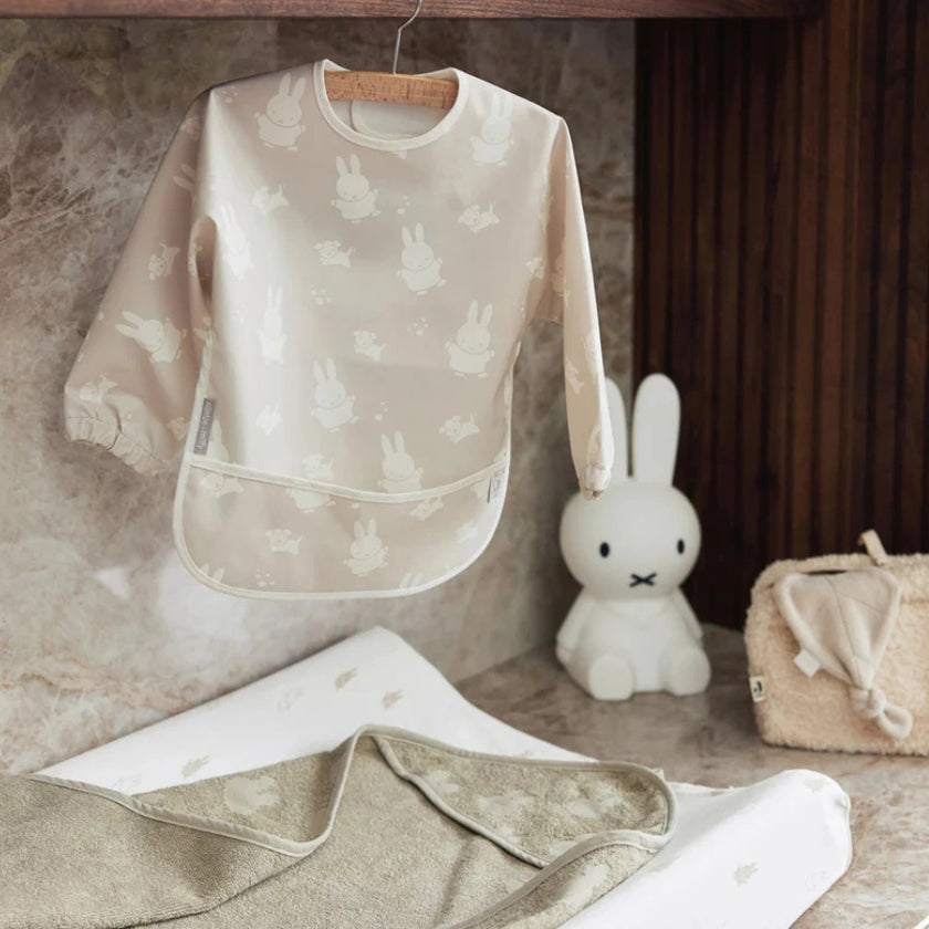 bavoir a manche miffy and snuffy nougat