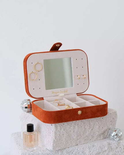 Boite à bijoux maison scarlett camel velours