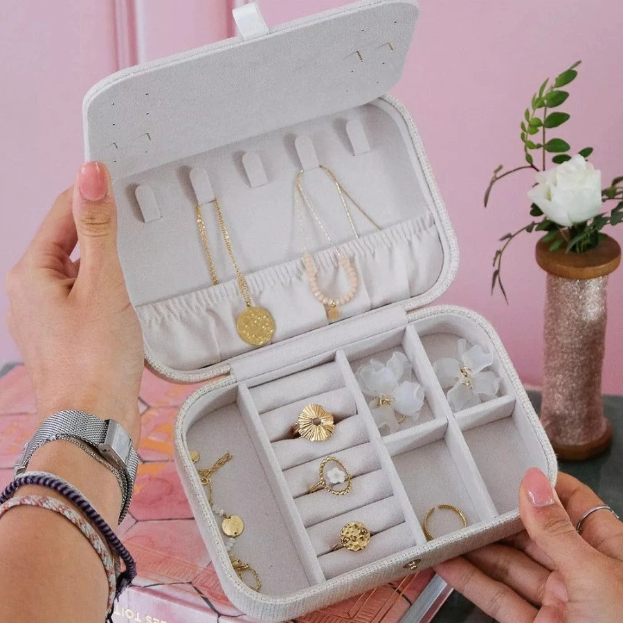 boite a bijoux en lin beige