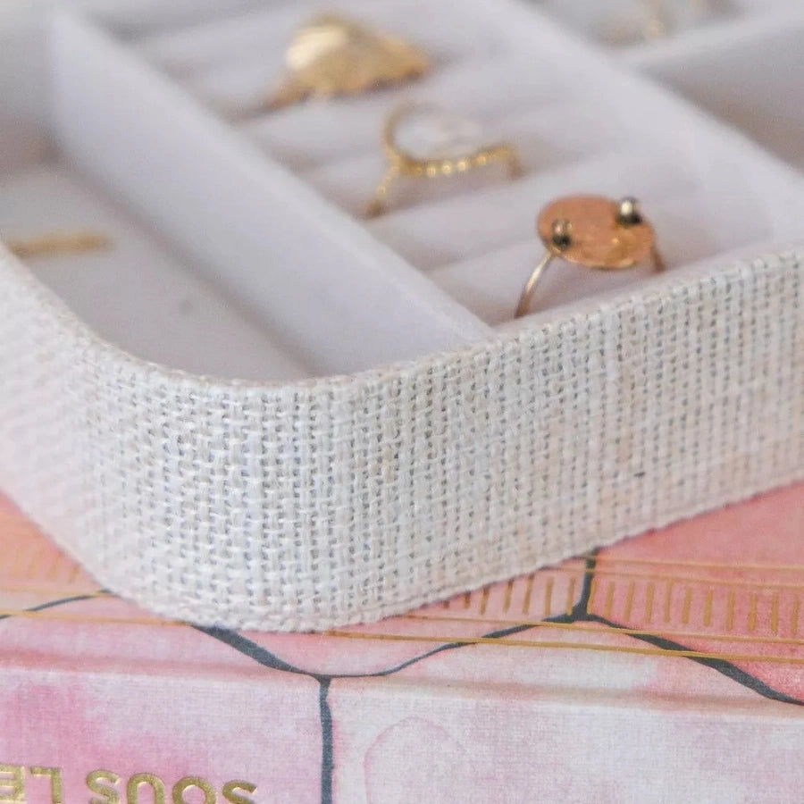 boite a bijoux en lin beige
