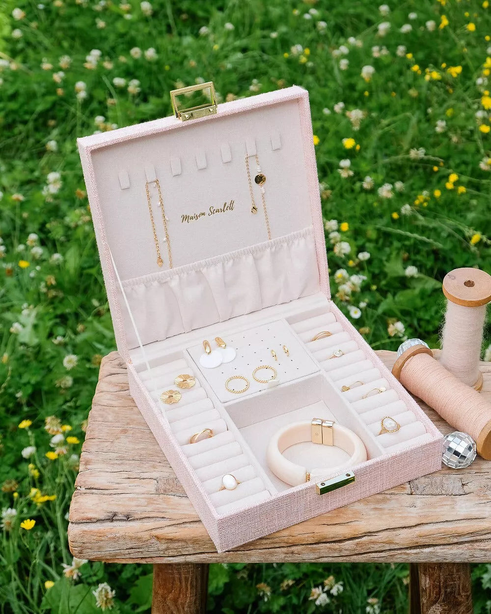 Boite à bijoux en lin rose