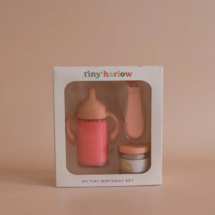 box anniversaire lait fraise