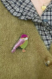 Broche oiseau barnabé aime le café 