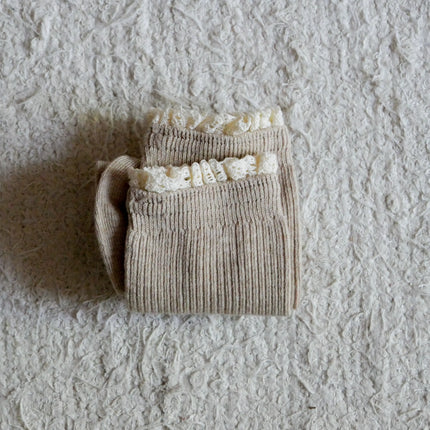 Chaussettes hautes macramé gentil coquelicot beige