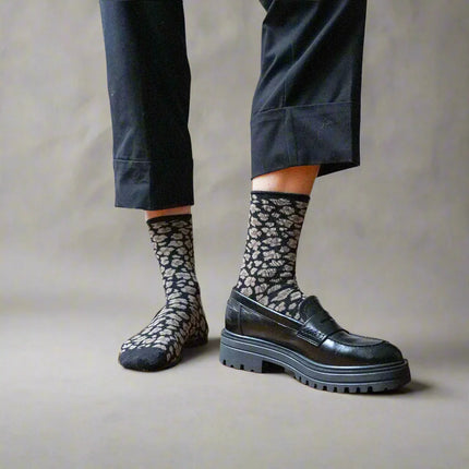 Chaussettes à paillettes léopard noir Klue