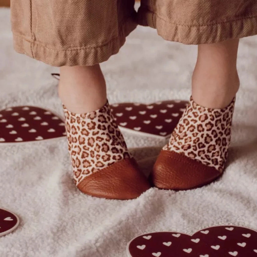 chausson souple léopard