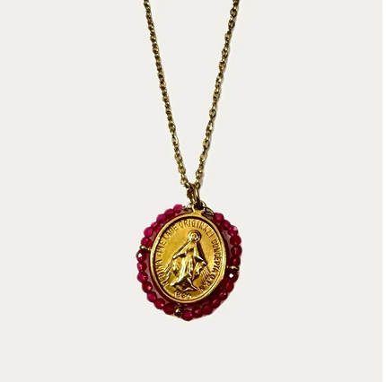 collier perles roses