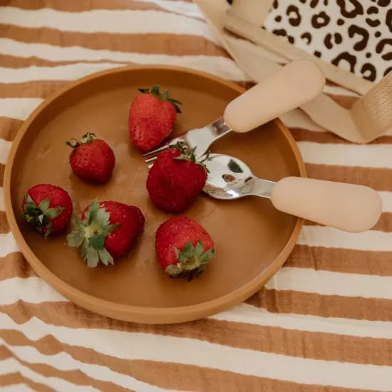 Couverts en silicone nougat atelier wagram