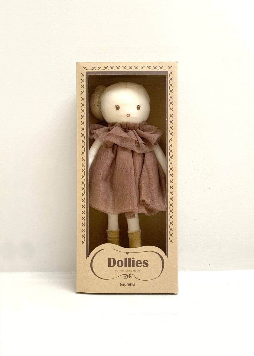Dollies - Maggie Lu
