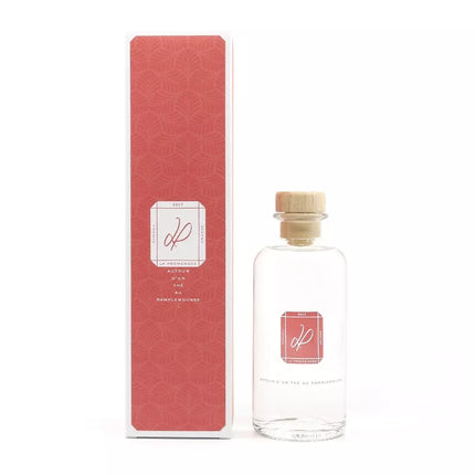 Diffuseur de parfum autour d'un thé au pamplemousse