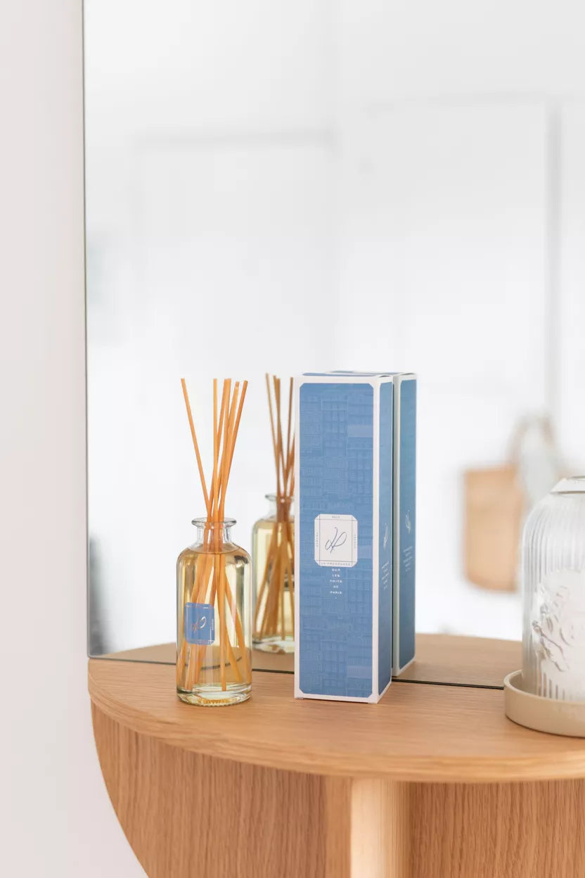 diffuseur de parfum sur les toits de paris