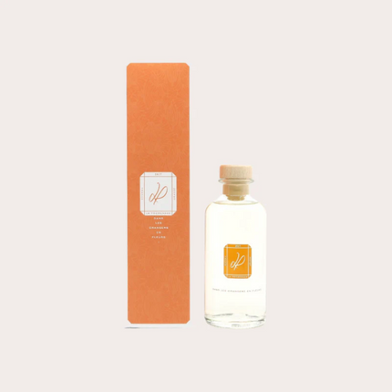 diffuseur dans les orangers en fleurs