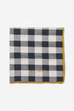 Serviettes de table à carreaux vichy et broderies