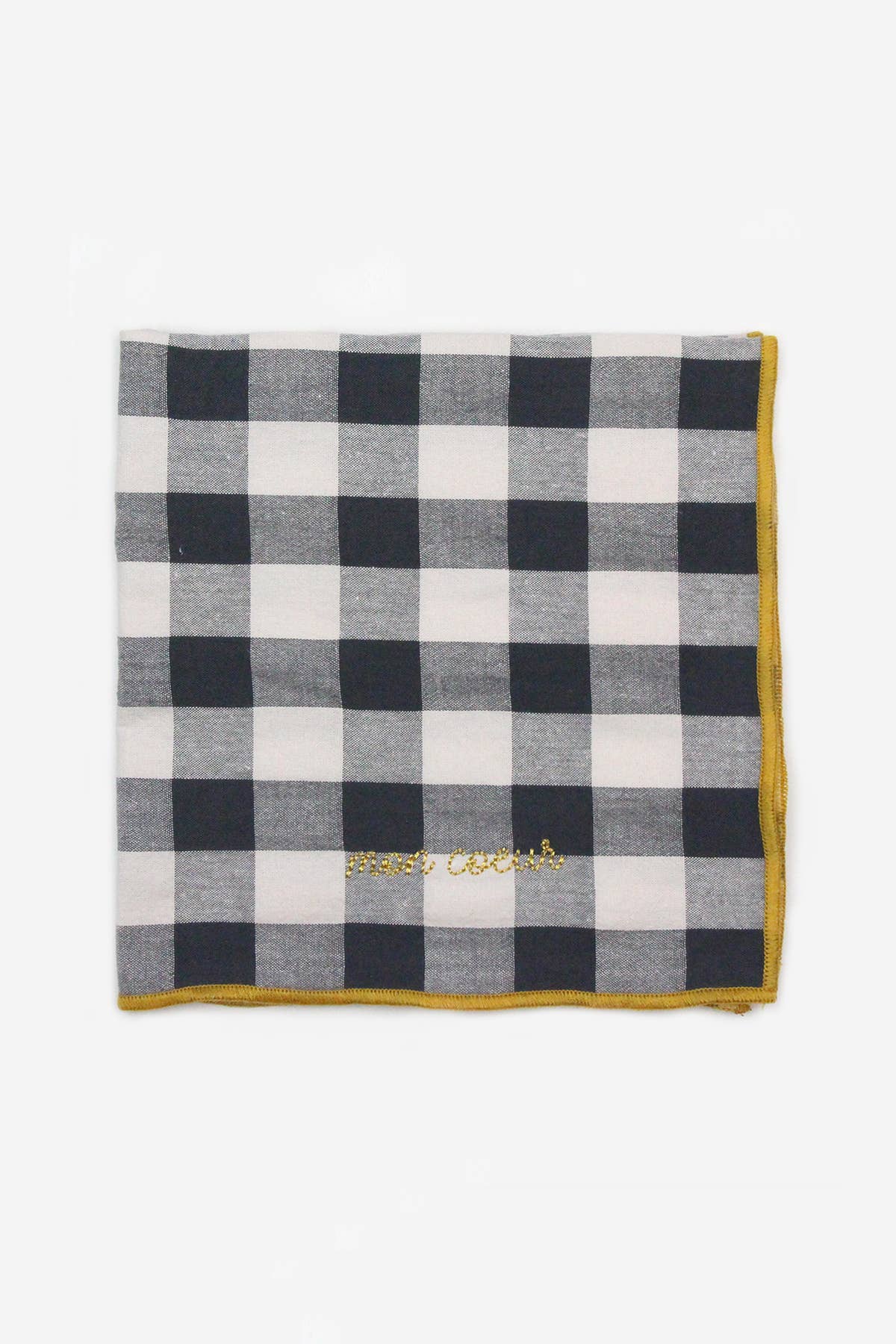 Serviettes de table à carreaux vichy et broderies