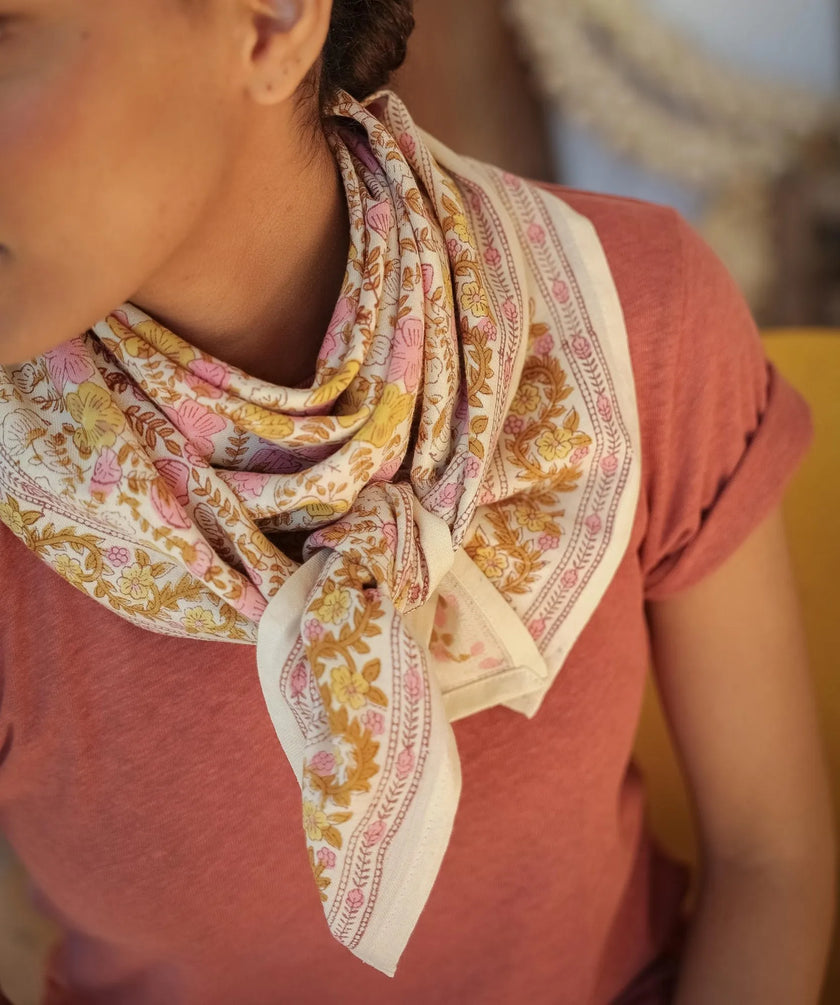Grand foulard ellis mimosa bellemme