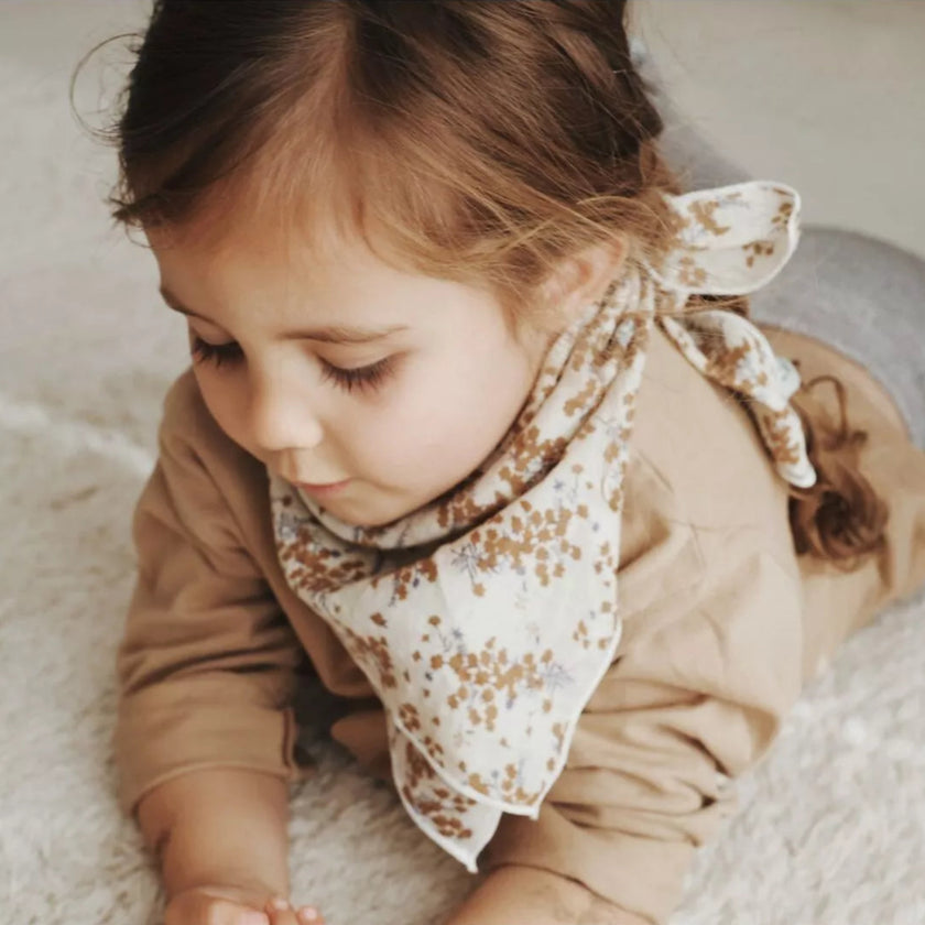 foulard fleuri