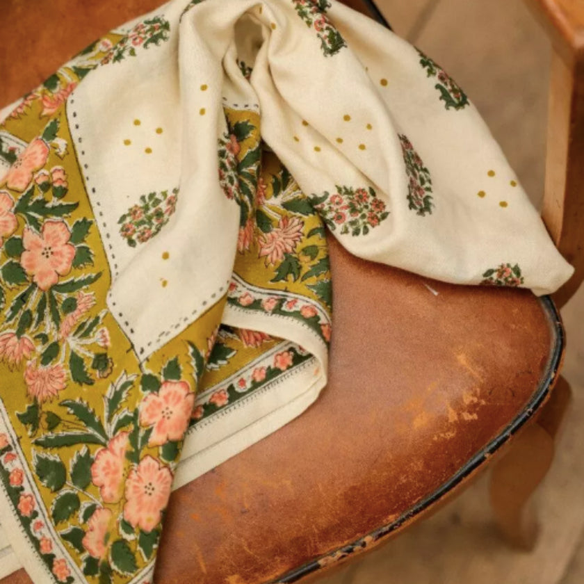 grand foulard balkan ecru 