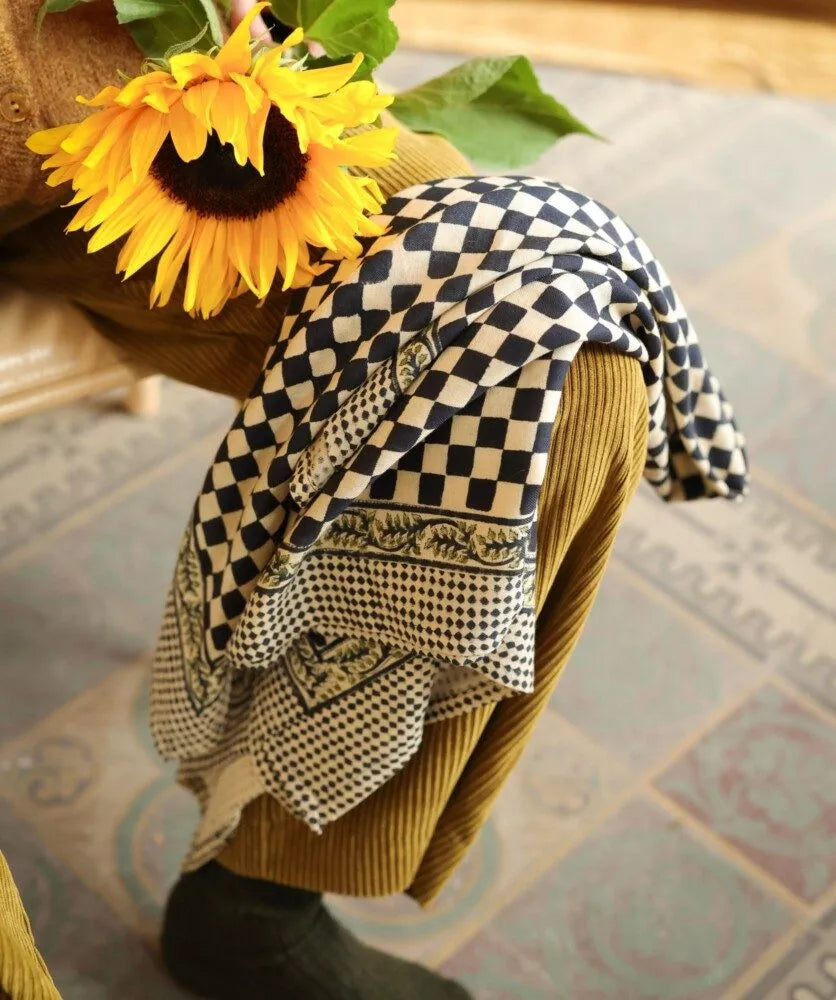 Grand foulard damier encre