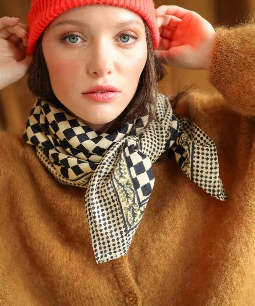 Grand foulard damier encre