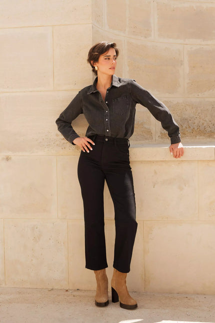 Jean noir droit