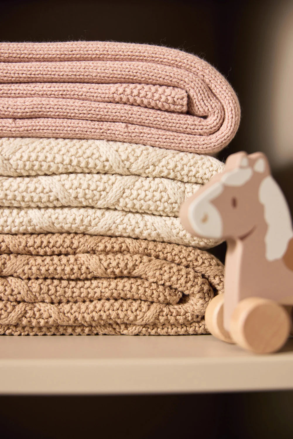 Jouet en bois cheval a roulette Jollein