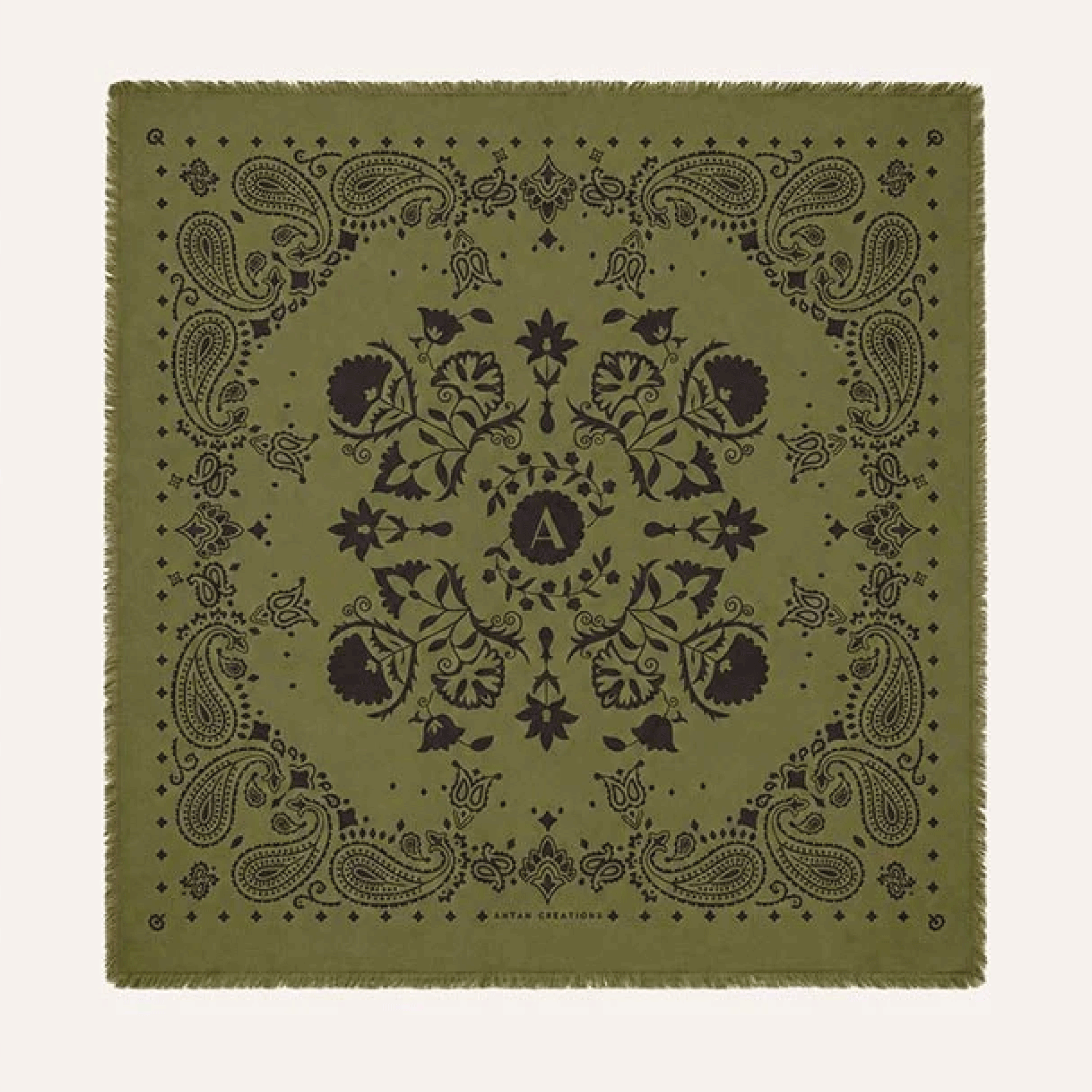 Grand foulard en laine Khaki – 100 × 100 cm