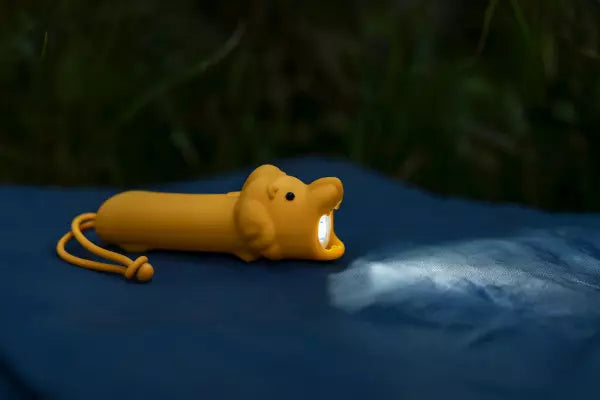 Lampe torche en silicone Lion