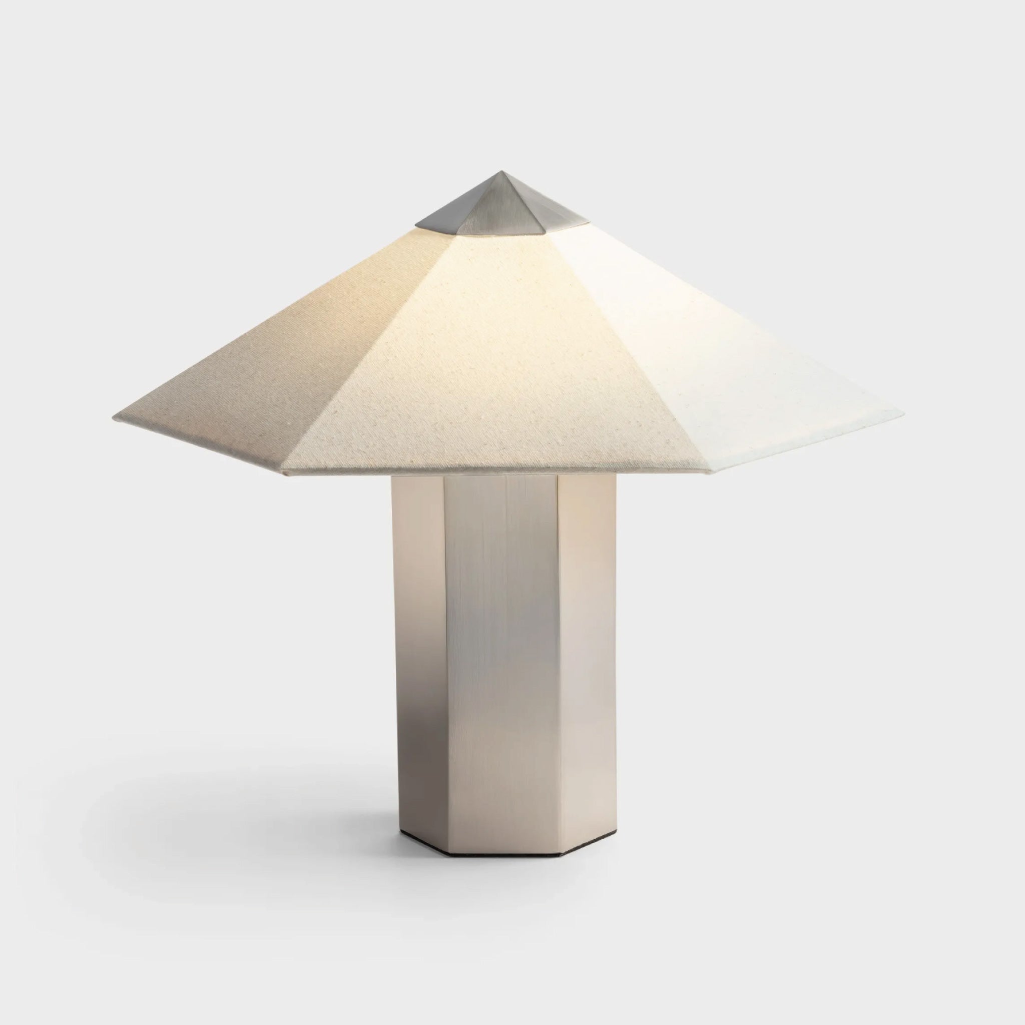 Lampe de table Phira en acier brossé – &Klevering