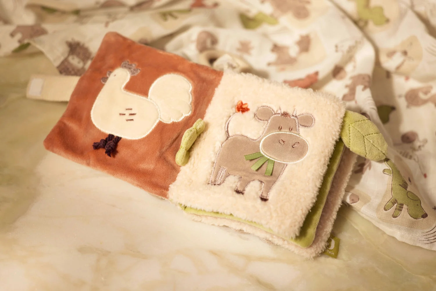 Livre d'activités Barn buddies Jollein
