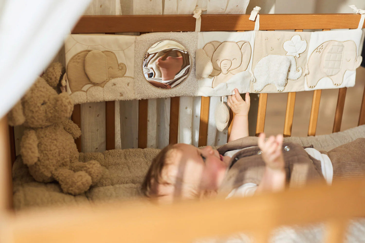 Livre d'activité elephant tales