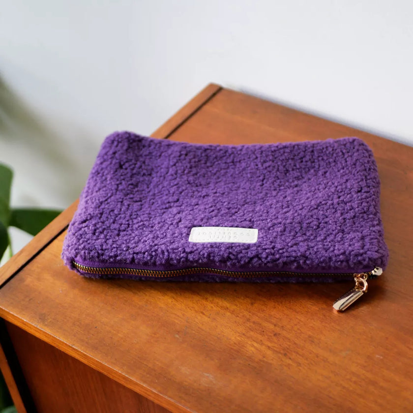 Pochette sherpa violet taille maxi