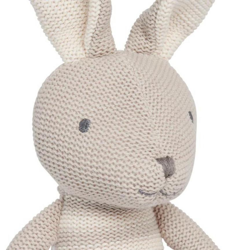 peluche en tricot lapin