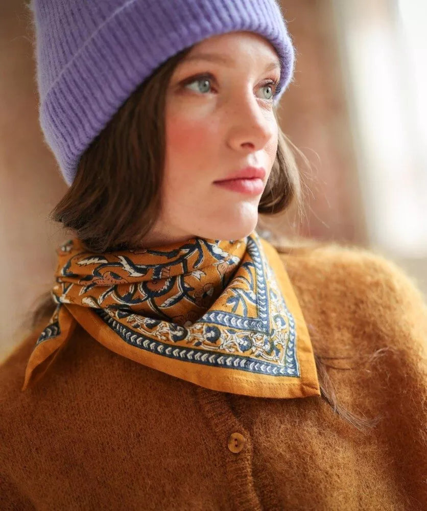 Petit foulard jaya safran bellemme