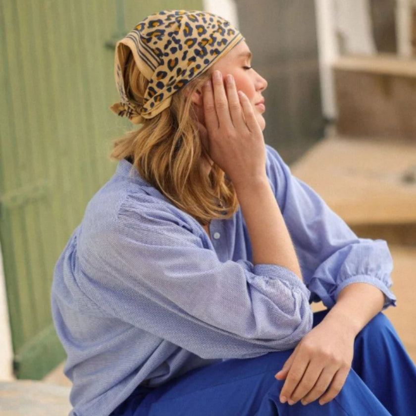 petit foulard leopard camel