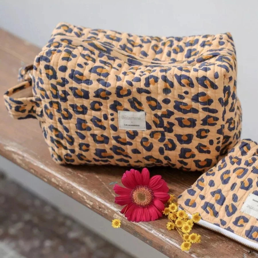 petite trousse de toilette leopard camel