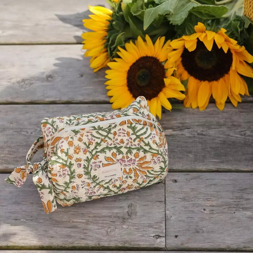 trousse de toilette fleurie 