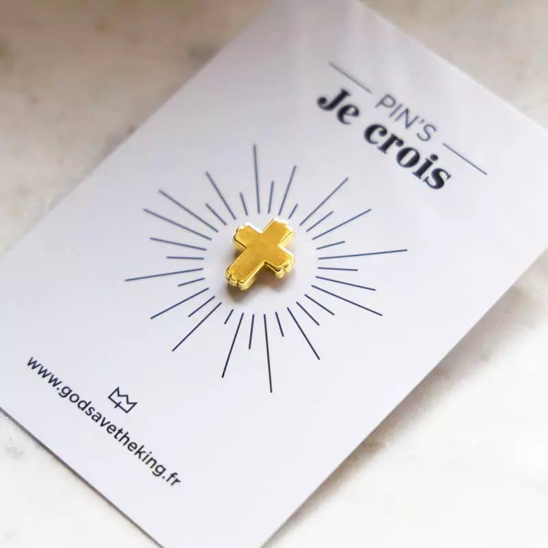 Pin's croix doré 