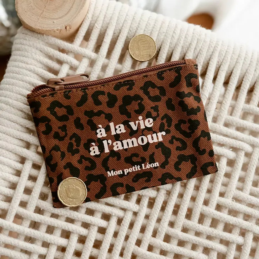porte monnaie léopard marron à la vie à l'amour