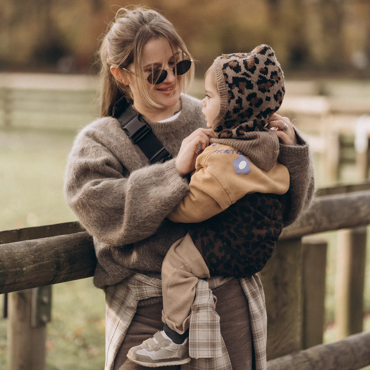 porte bebe leopard marron