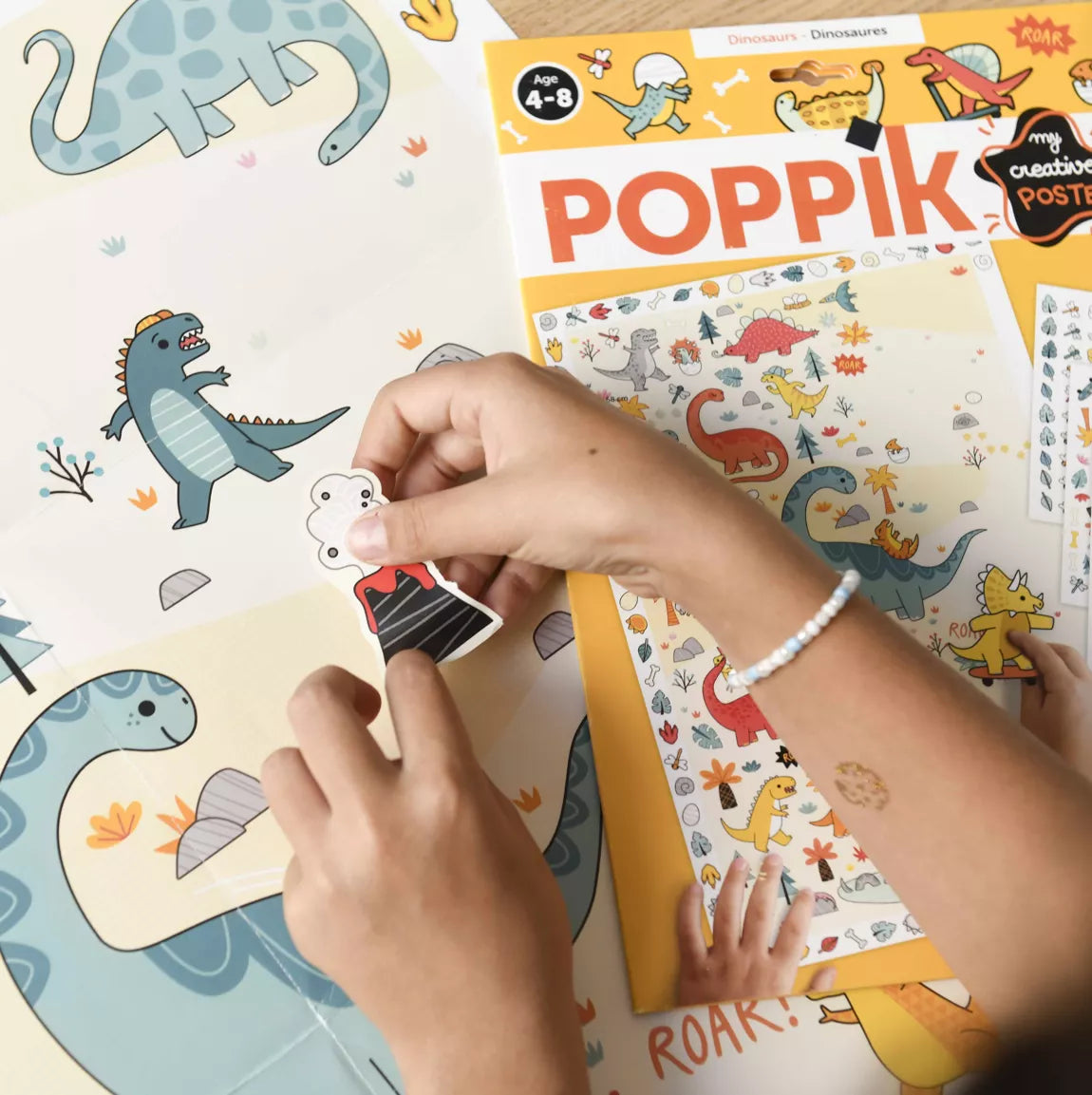 poster creatif dinosaures