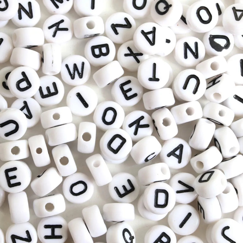 Pot de perle lettres noir et blanc