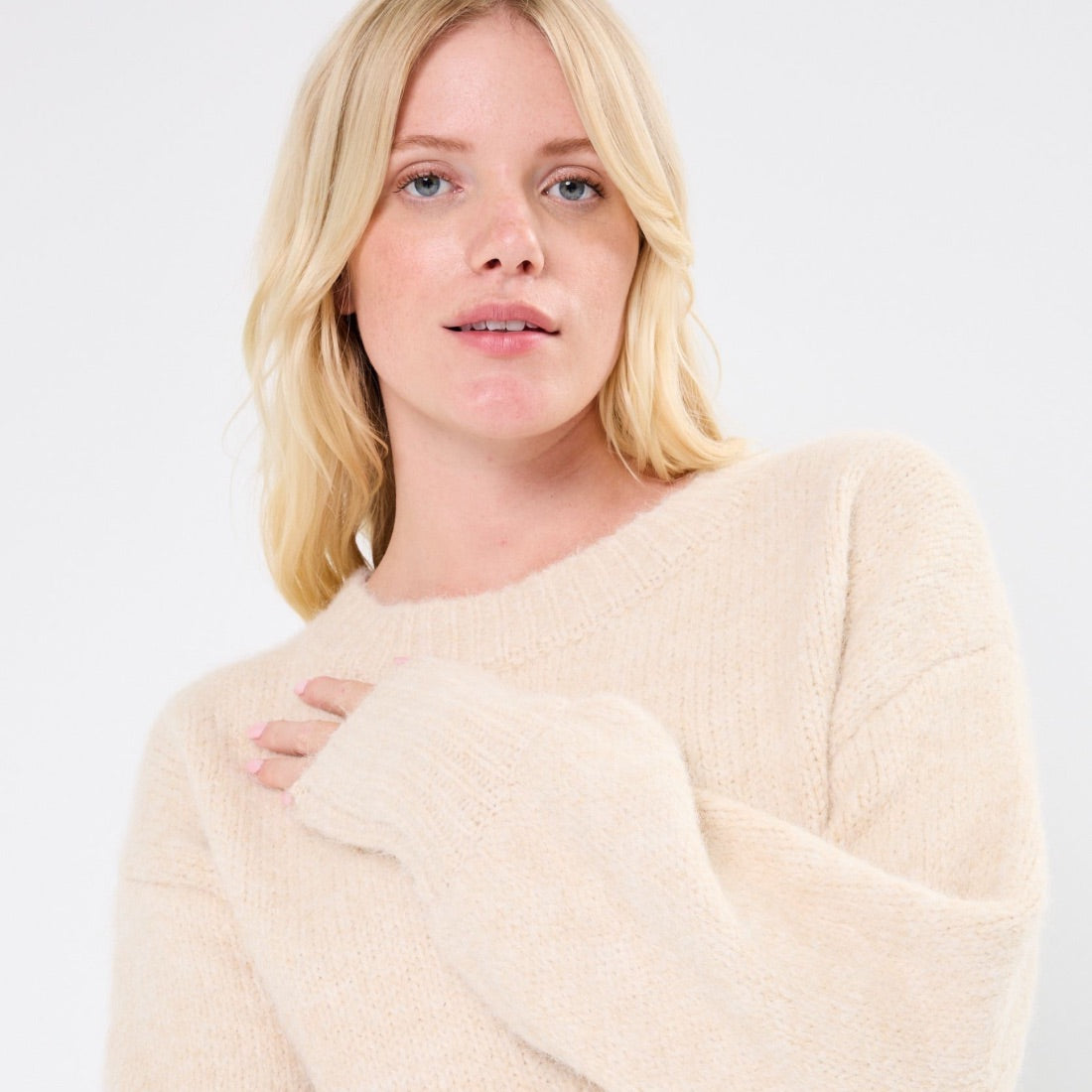 pull en maille beige