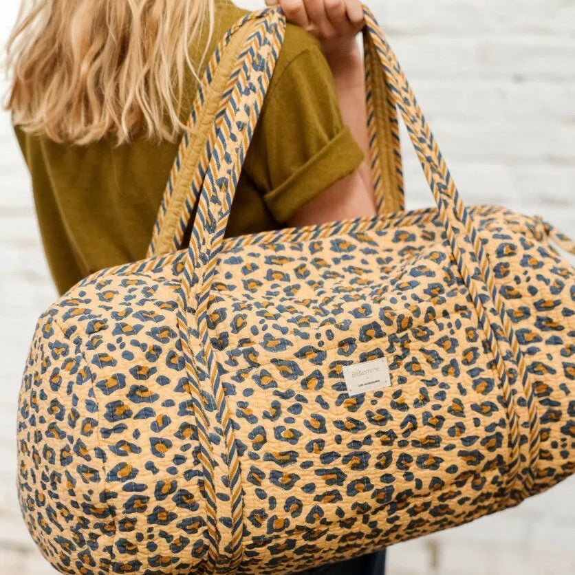 sac week end leopard camel