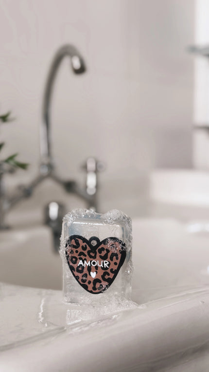 Savon atelier wagram et ludisoap coeur leopard amour
